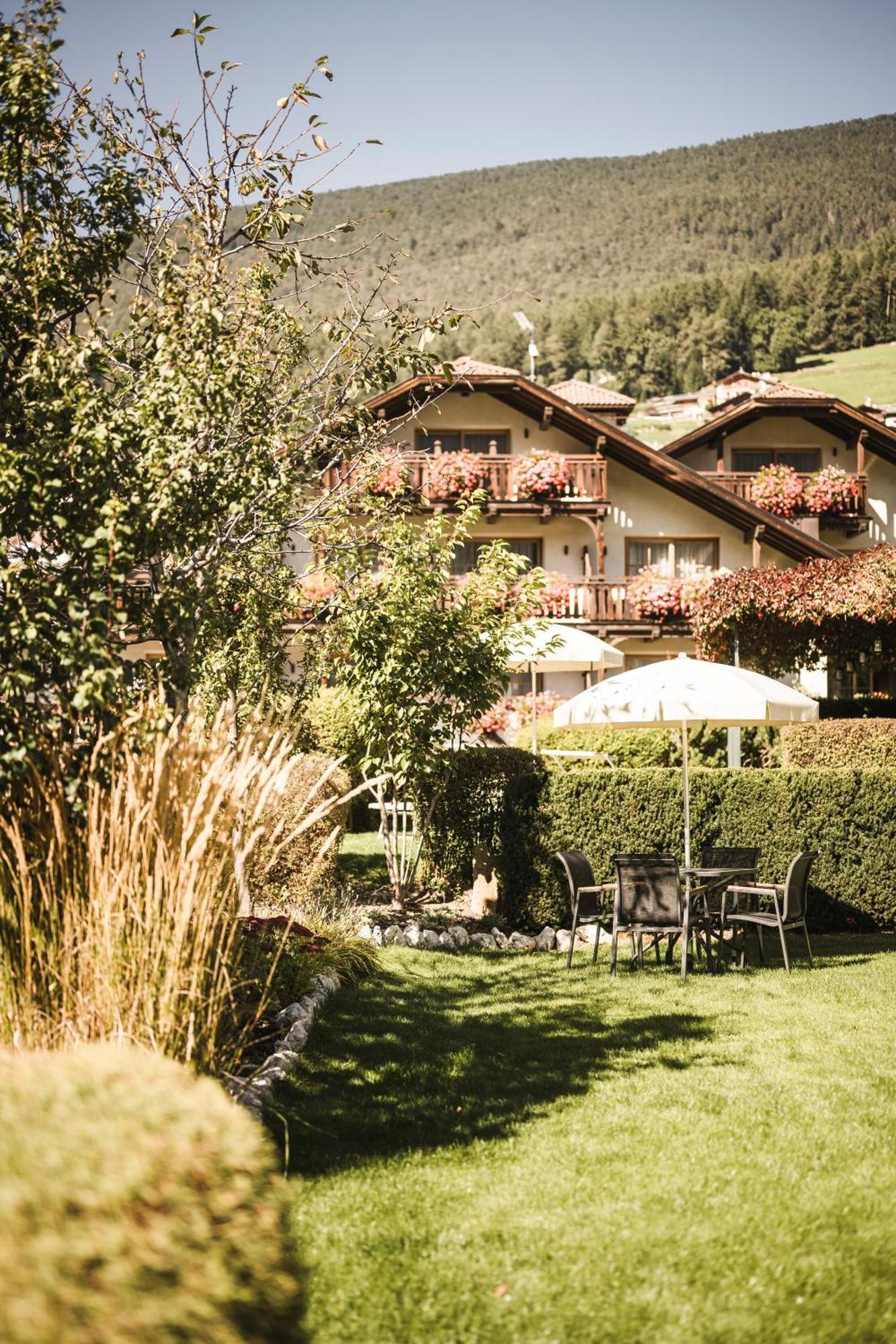 B&B Villa Angelino Ortisei Exterior foto